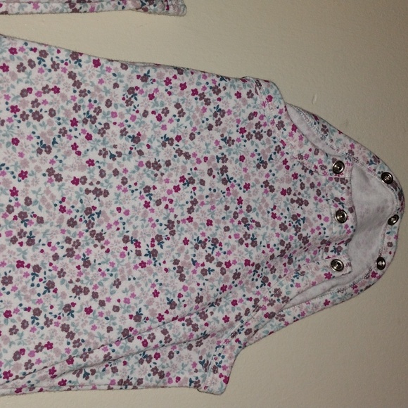 Toddler Girls Clothing Carter's size 18 months - Picture 5 of 15